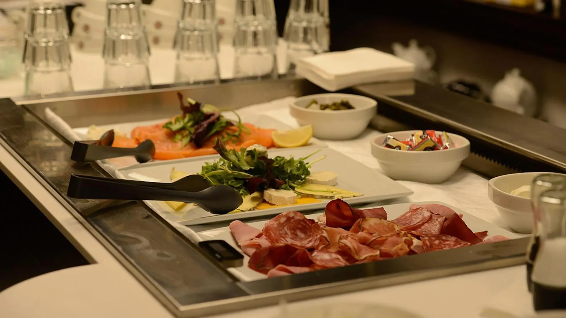 ניס Hotel & Appartements Monsigny